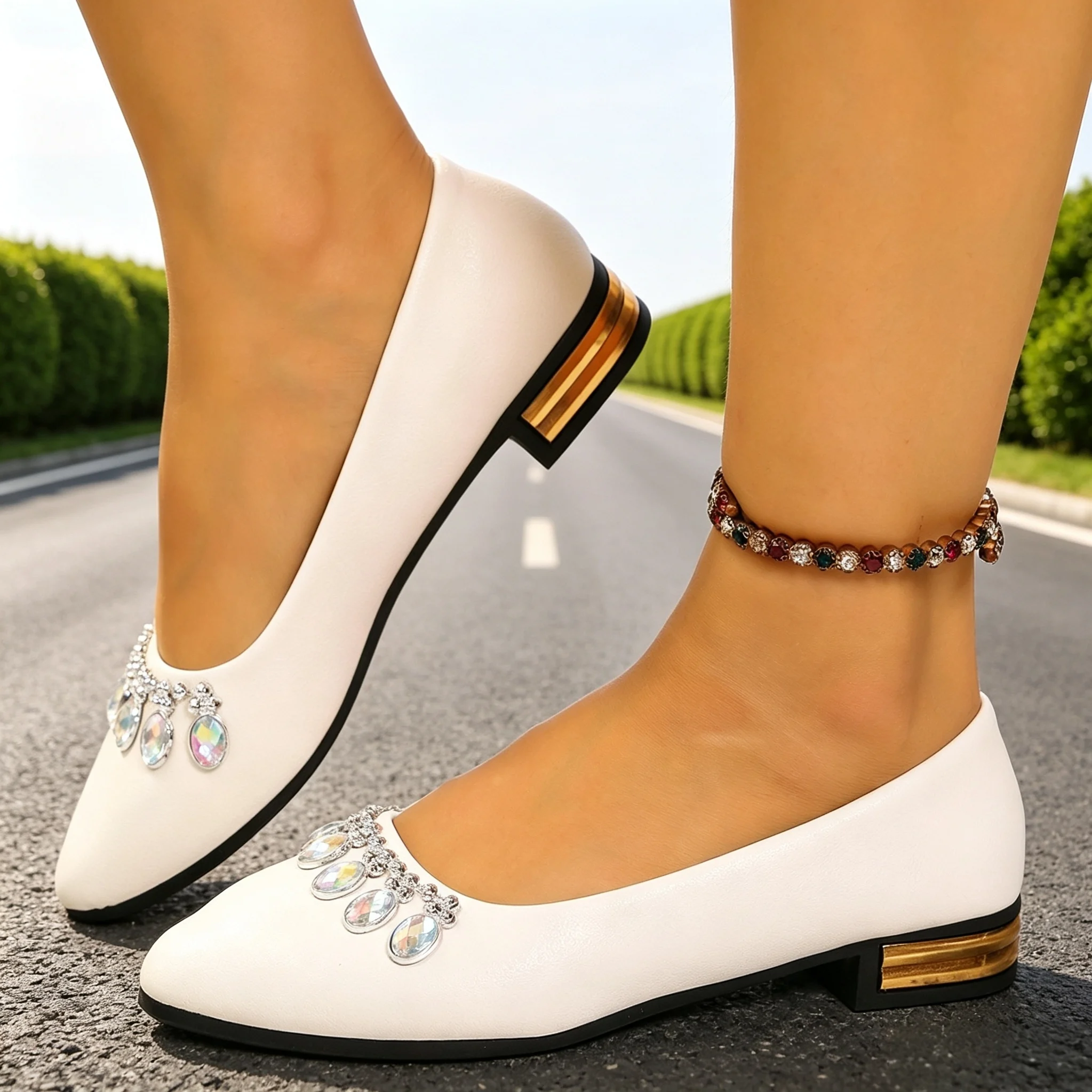Heels - Sepatu Balet Wanita Model Pointed Toe,