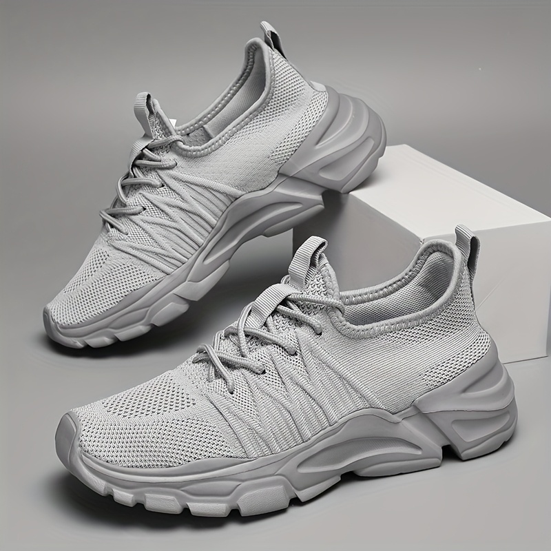 Sepatu Olahraga Fashion Pria S - Shock Absorbing Gym Trainers ulasan dan harga