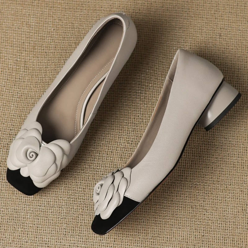 Sepatu hak wanita ukuran besar - Heels ulasan dan harga