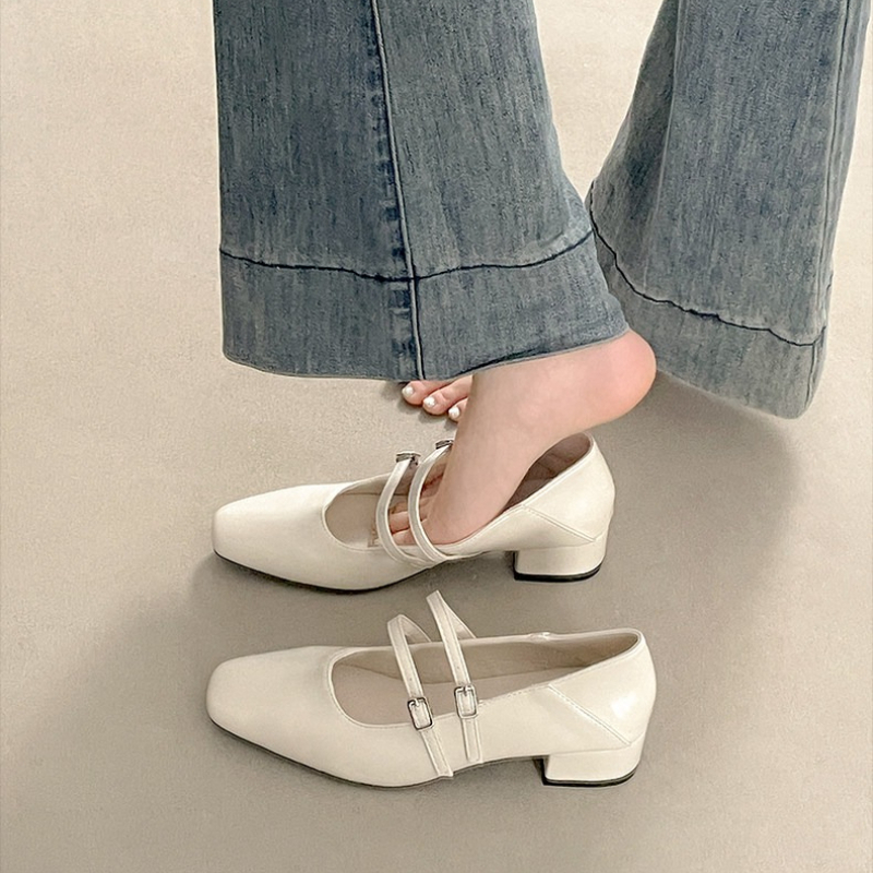Sepatu Mary Jane Wanita Hak Re - Heels ulasan dan harga